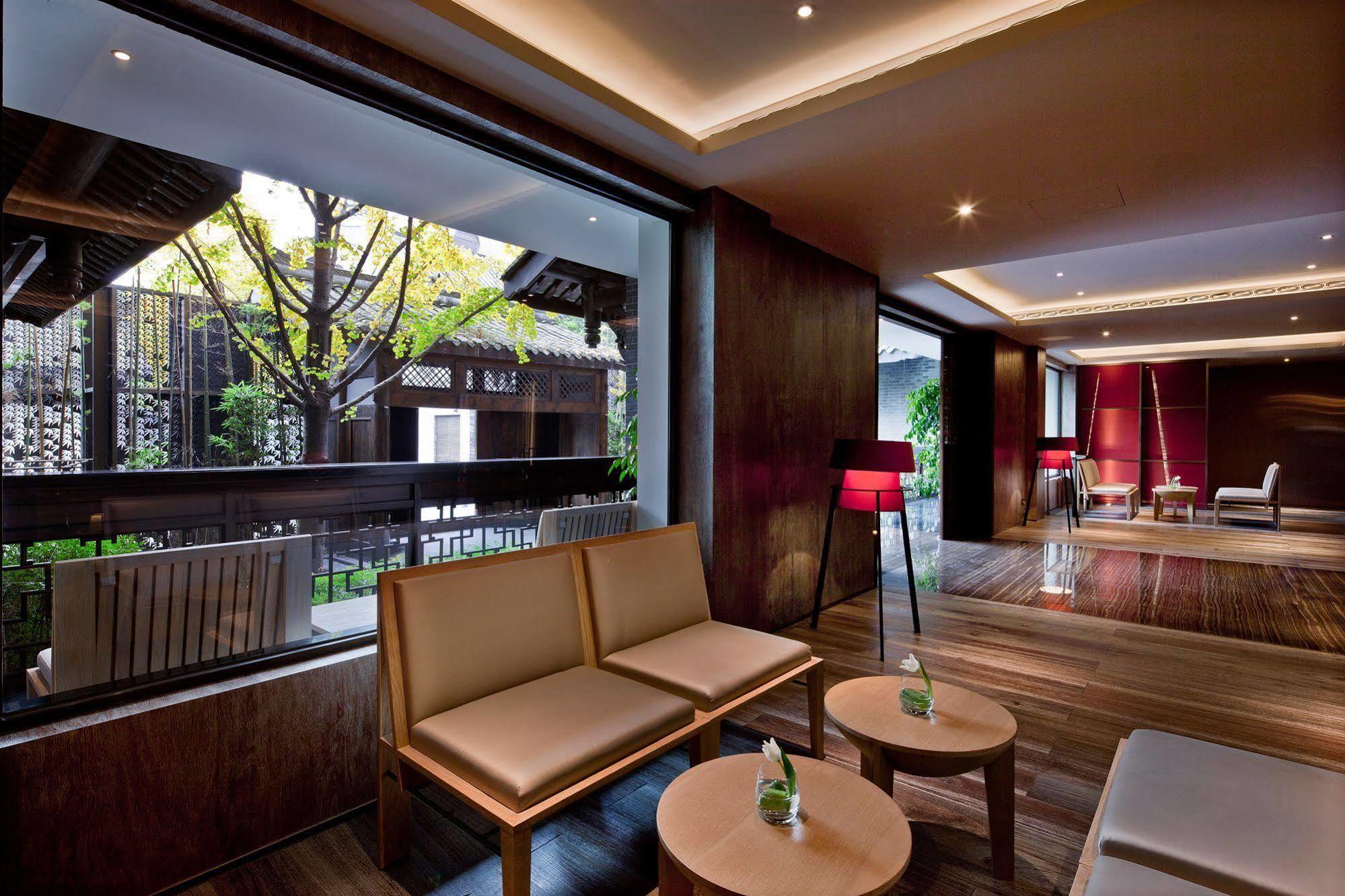 Guanyin Yiyuntai Hotel Chengdu Exterior foto